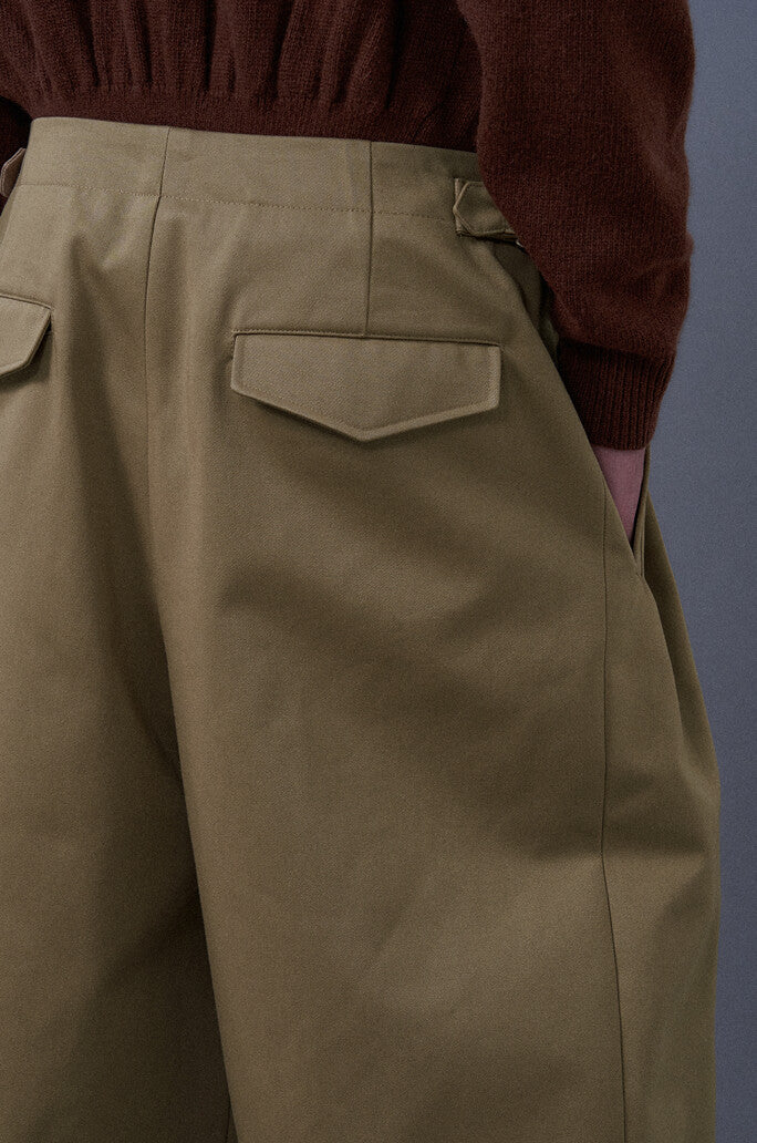 Two Tuck Cotton Pants