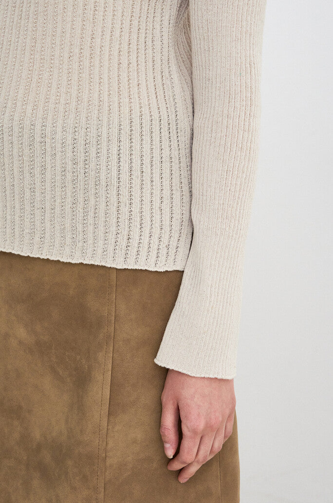 Linen-Blend High-Neck Buttoned Knit Top