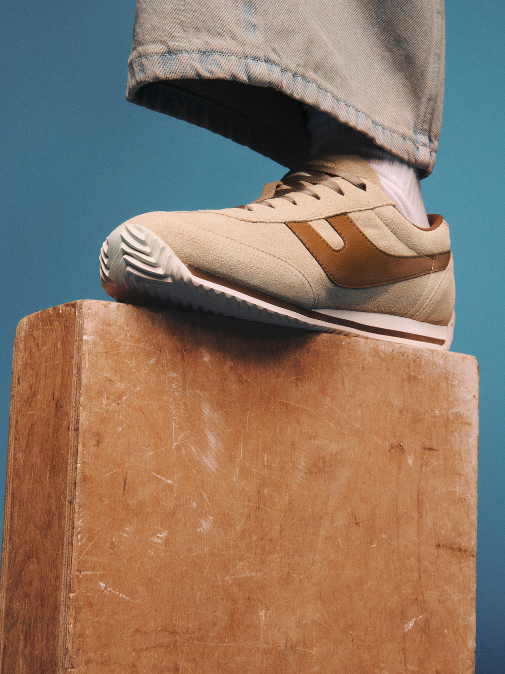 SYSTEM x PRO-SPECS Collaboration : SYSTEM releases a new sneaker in collaboration with PRO-SPECS