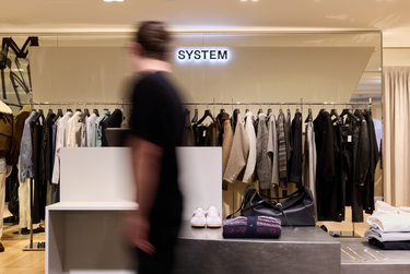 Stores – SYSTEM