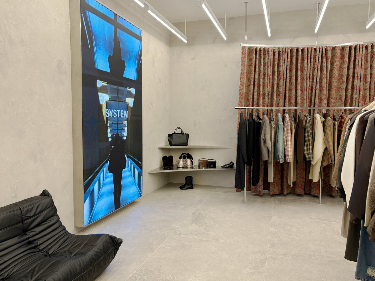 Stores – SYSTEM