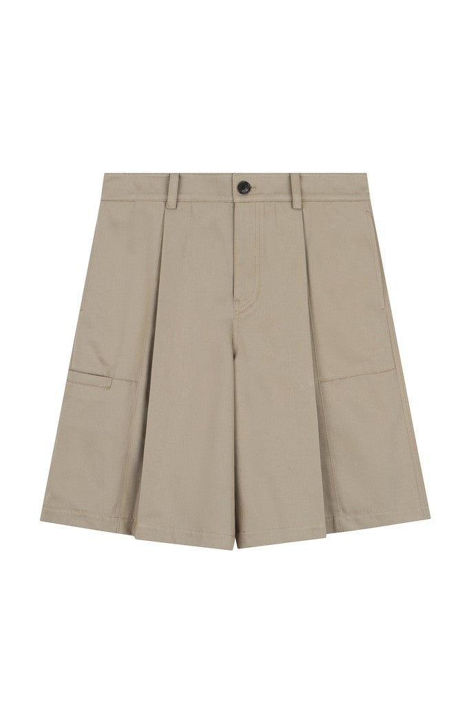 Pleated Bermuda Shorts