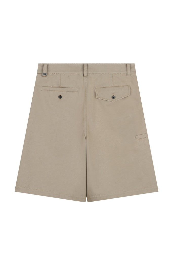 Pleated Bermuda Shorts