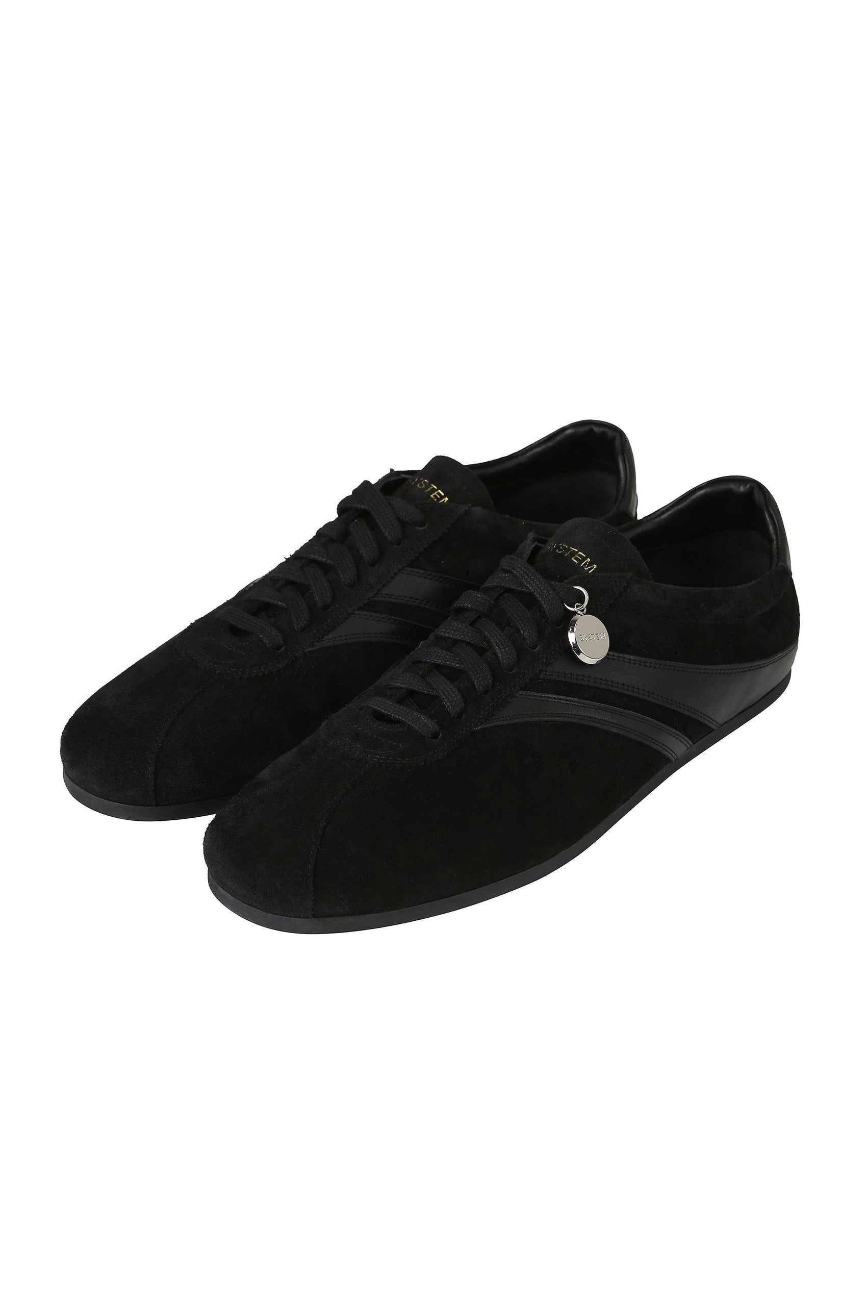 Stride Sneakers