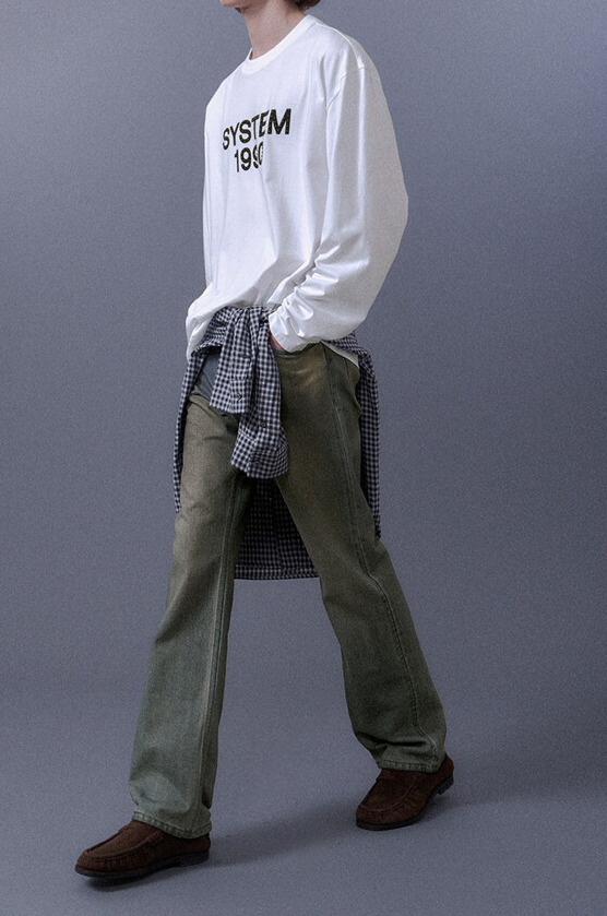 Studs Logo Long Sleeved T-Shirt