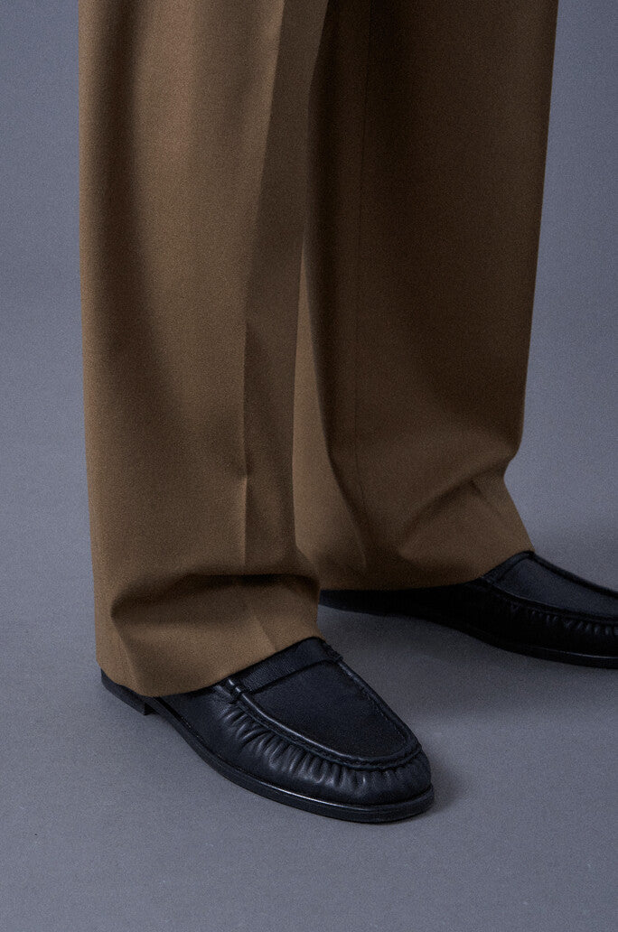 Slim Wool Pants