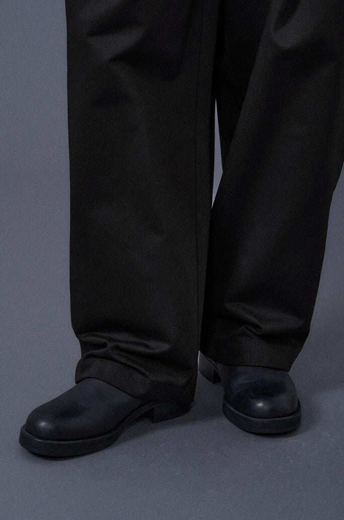 Two Tuck Cotton Pants