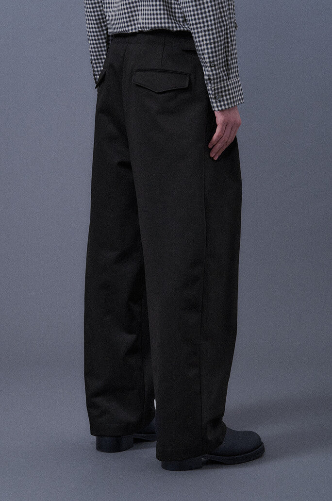 Two Tuck Cotton Pants