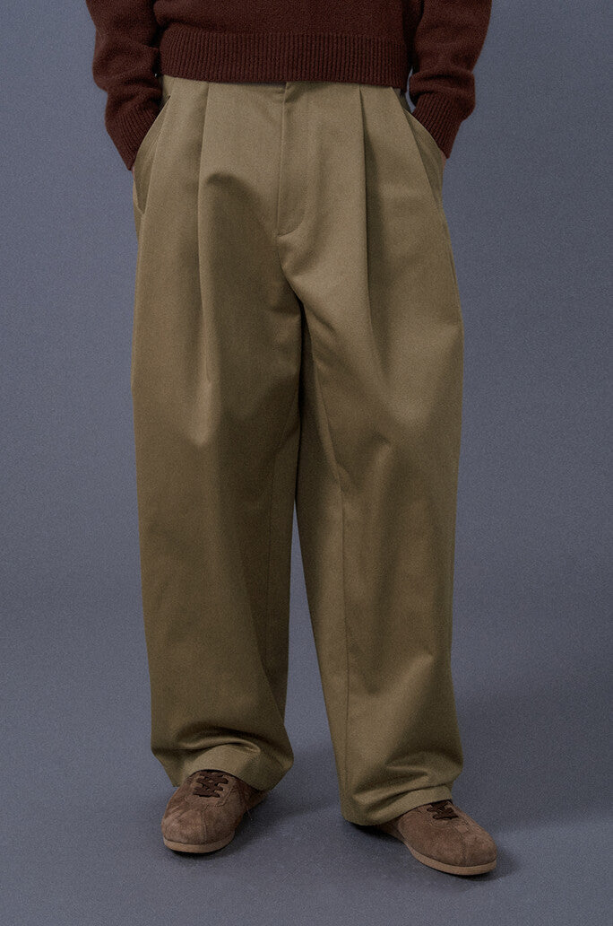 Two Tuck Cotton Pants