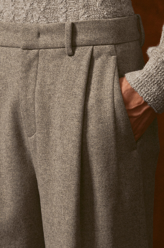 Wool Two-Tuck Wide Pants