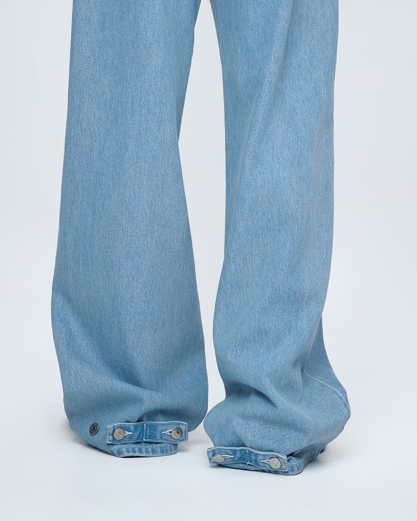 Adjustable Wide Jeans