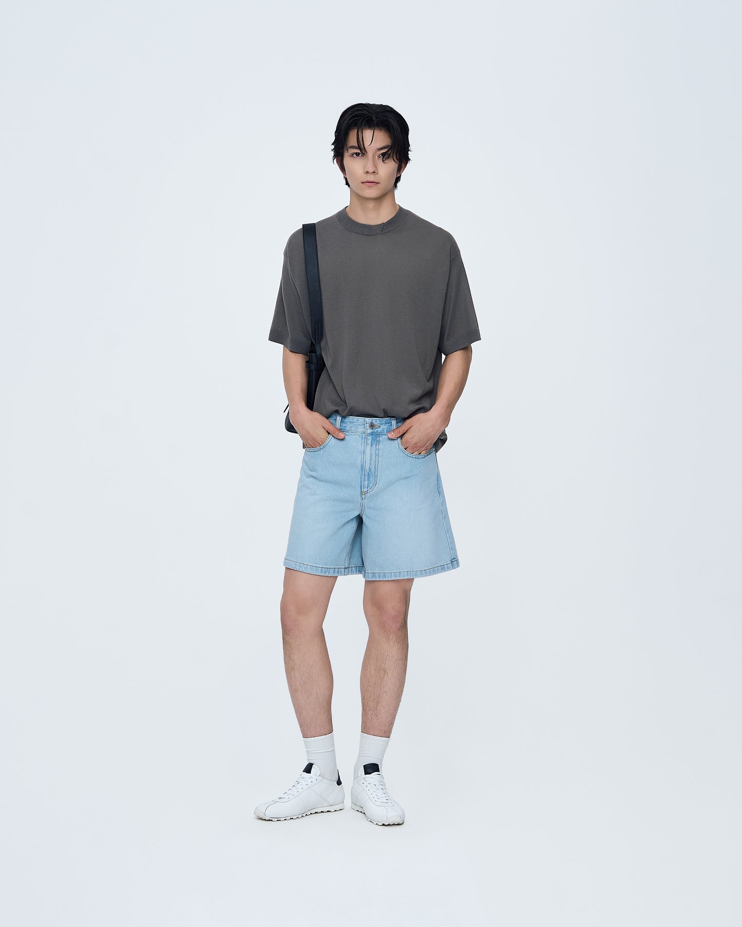 Round Slip Short Sleeves Knit Top