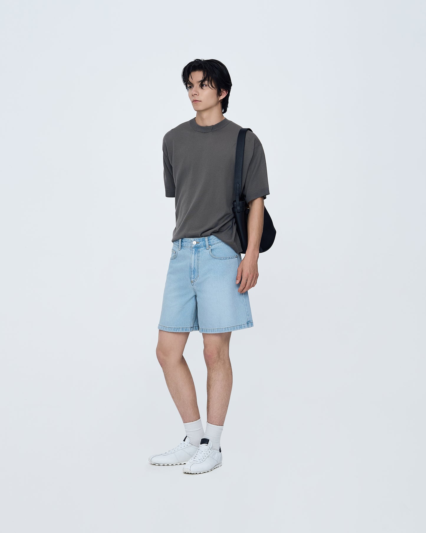 Round Slip Short Sleeves Knit Top