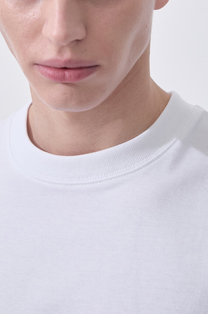 T-Shirt With “Flying Fabric” Logo
