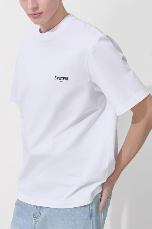 T-Shirt With “Flying Fabric” Logo