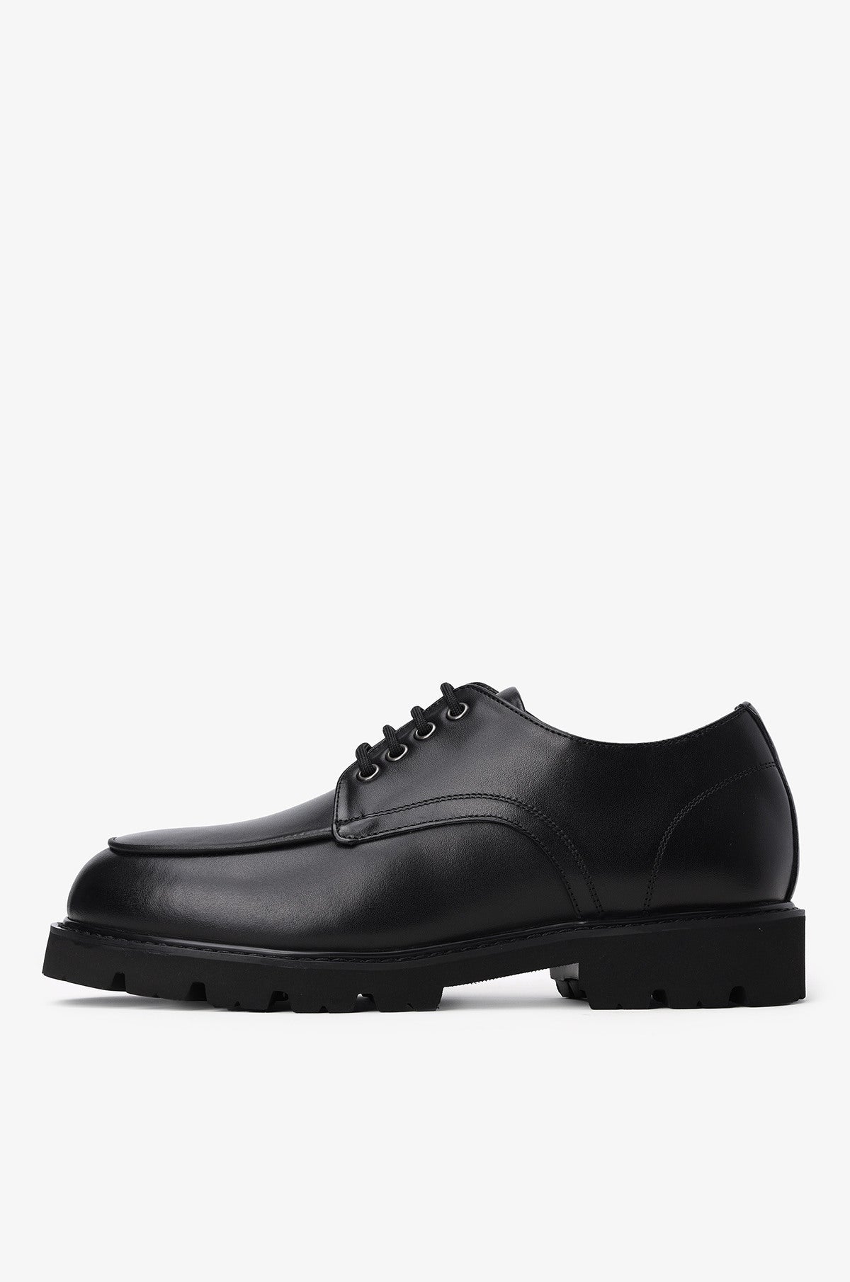 CLASSIC LEATHER DERBY SHOES