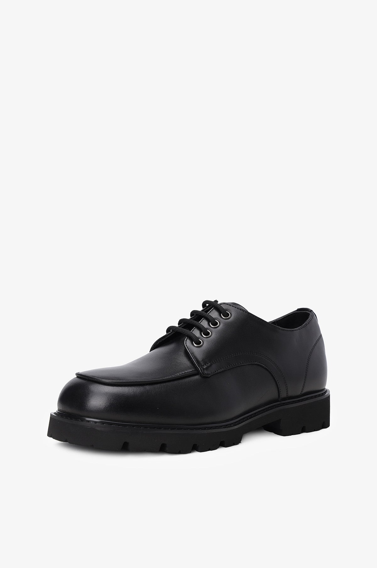 CLASSIC LEATHER DERBY SHOES