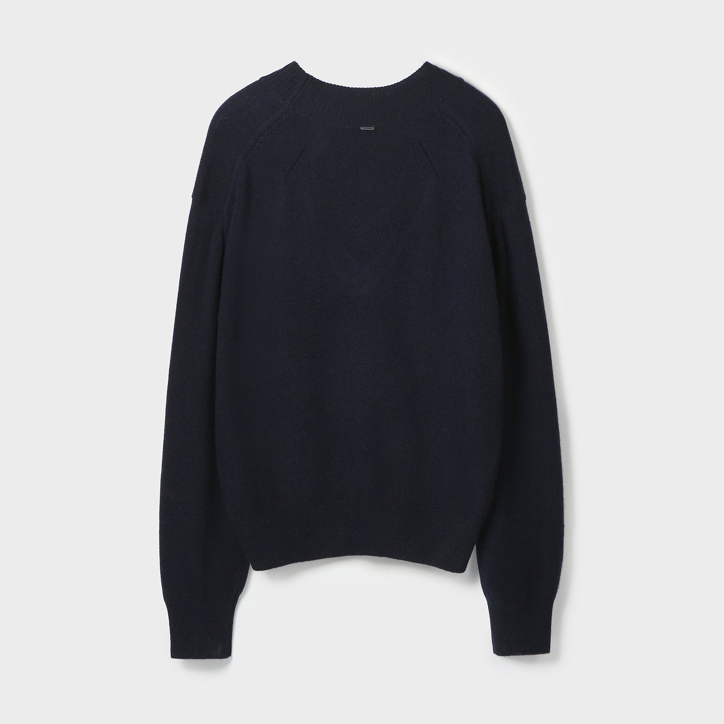 V-NECK KNIT PULLOVER