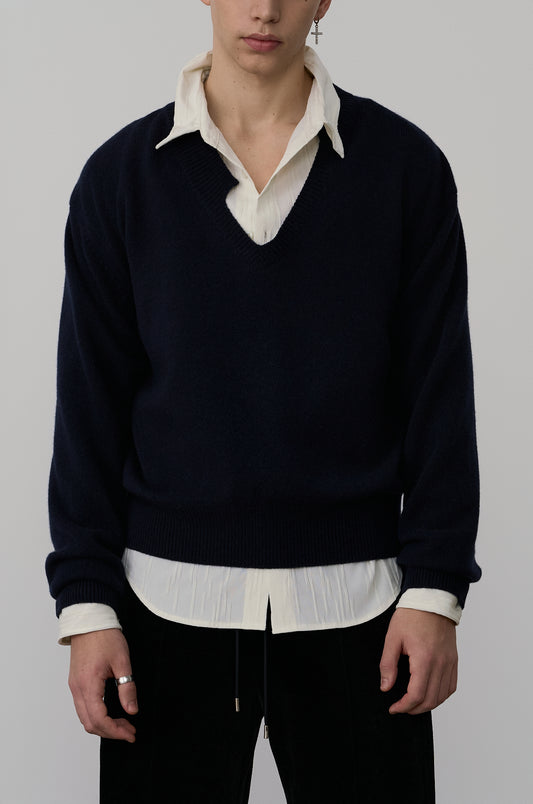 V-NECK KNIT PULLOVER