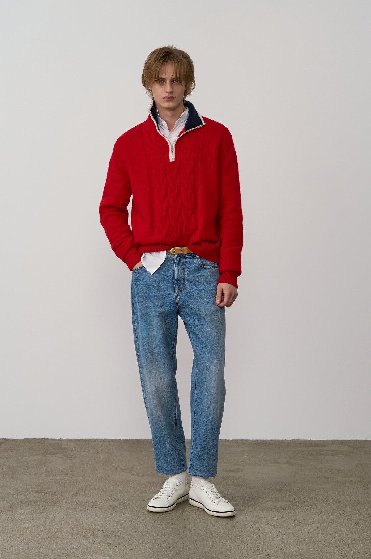 CARROT DENIM PANTS