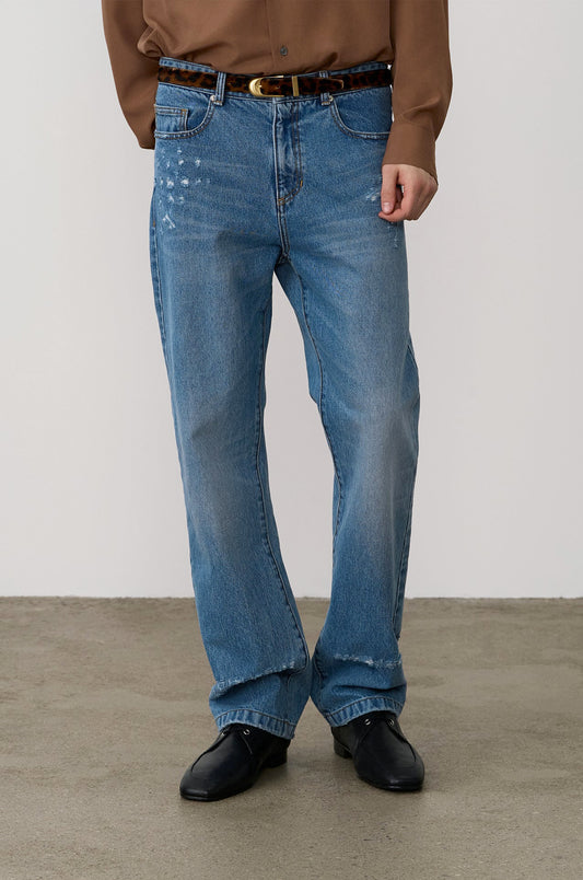 DISTRESSED STRAIGHT DENIM PANTS