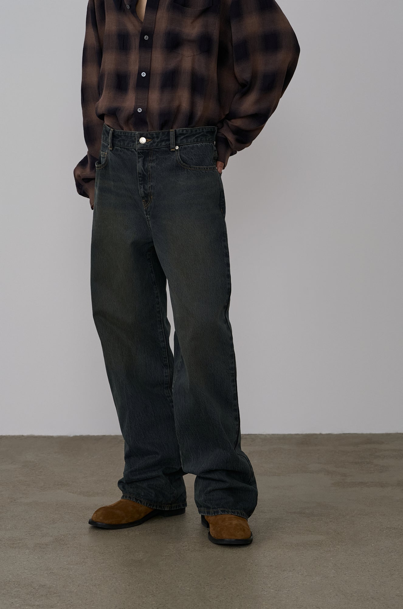 OVER DYEING WIDE DENIM PANTS