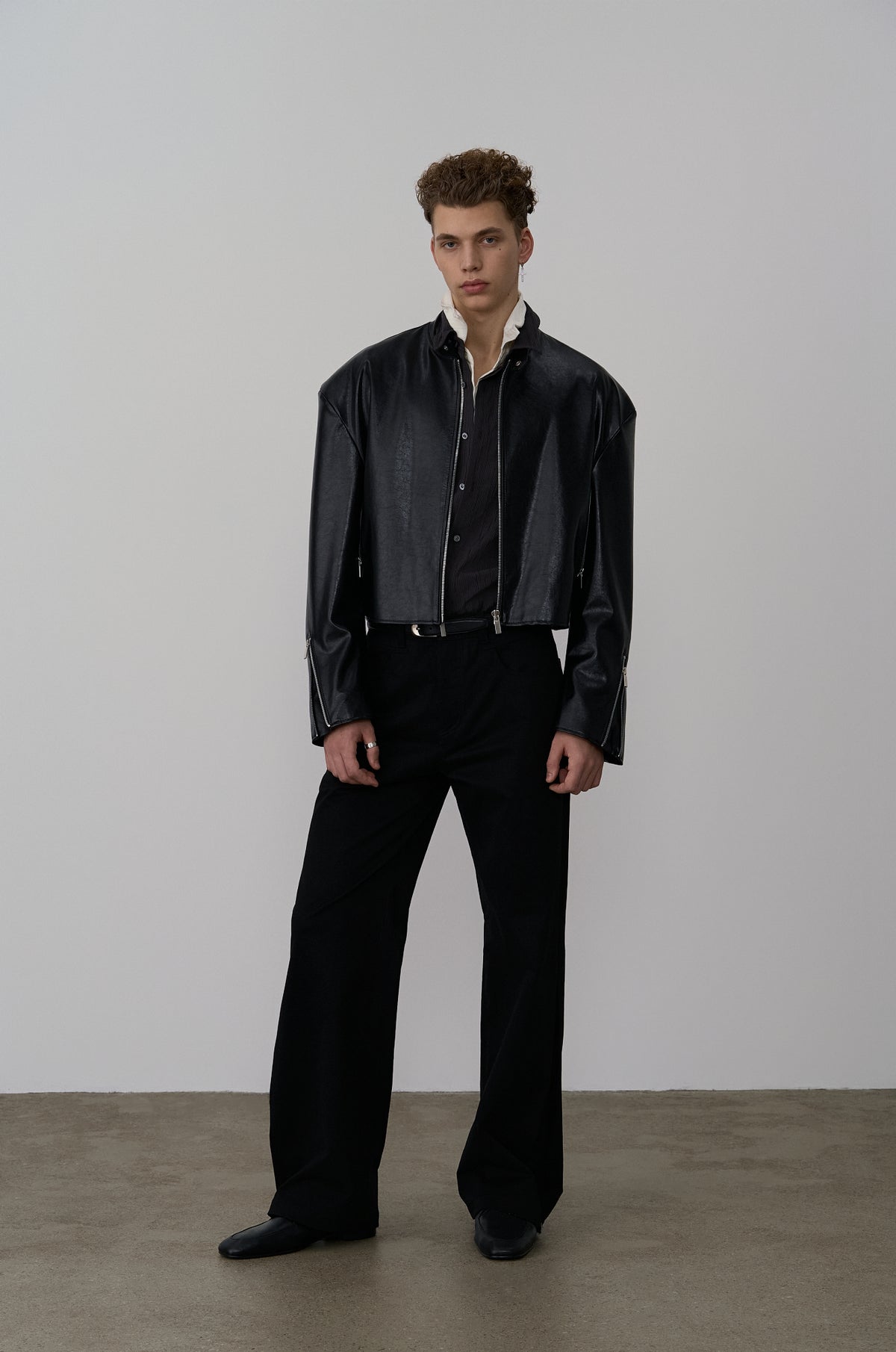 ZIP-UP DETAIL COATED JACKET
