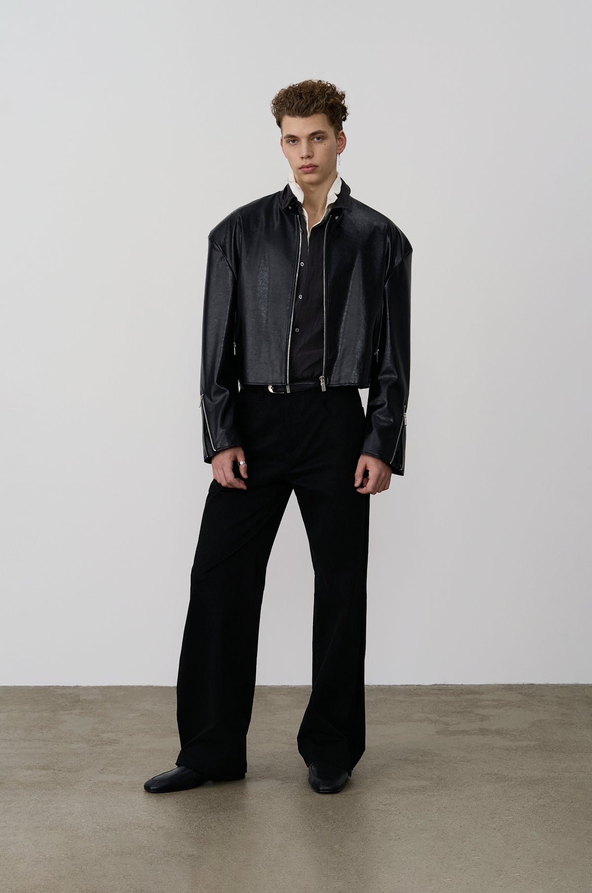 ZIP-UP DETAIL COATED JACKET