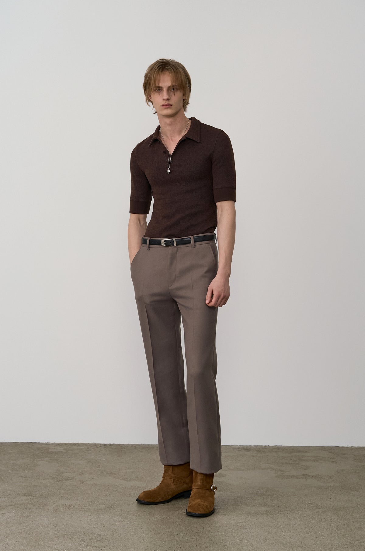 LOOSE STRAIGHT PANTS