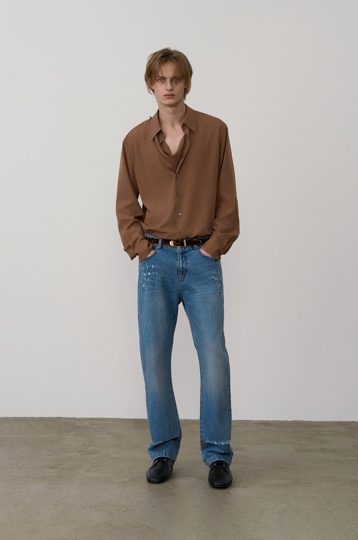 TRIANGULAR-PANEL SHIRT
