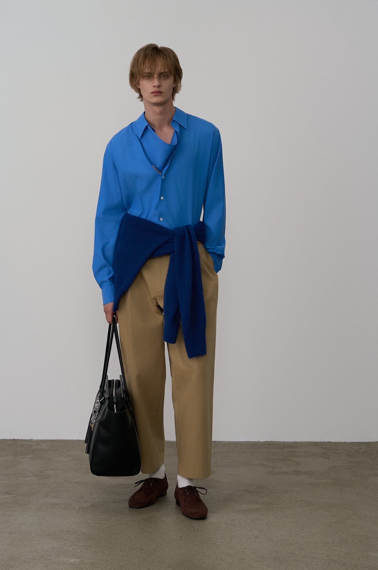 TRIANGULAR-PANEL SHIRT