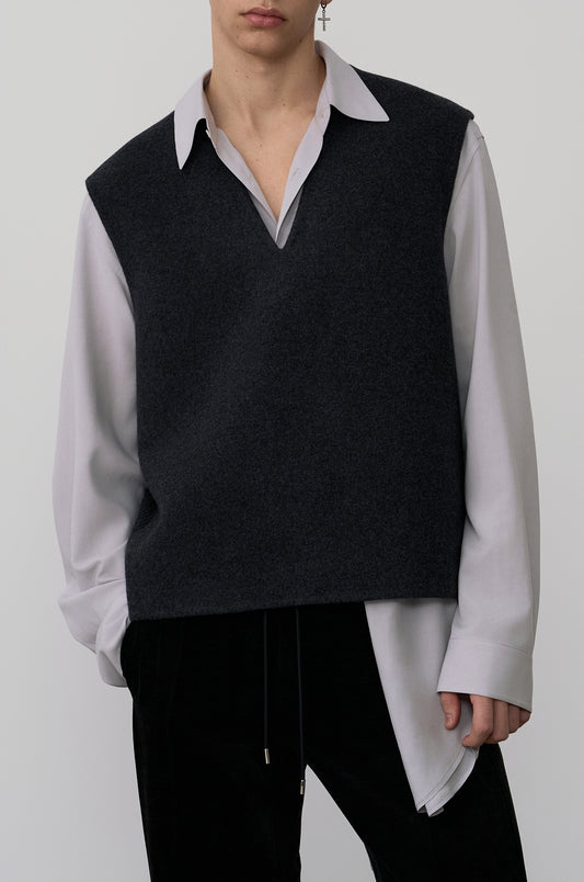 WOOL V-NECK VEST