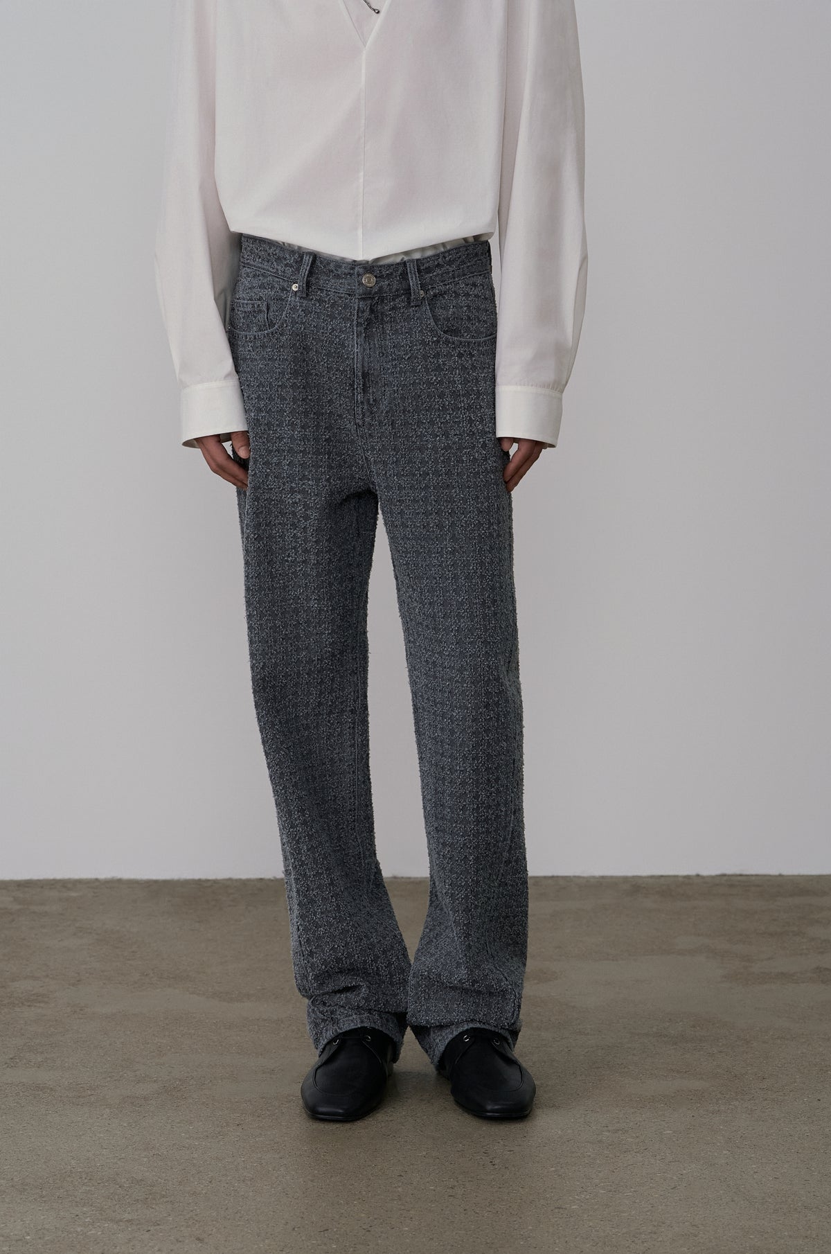 TEXTURED DENIM PANTS