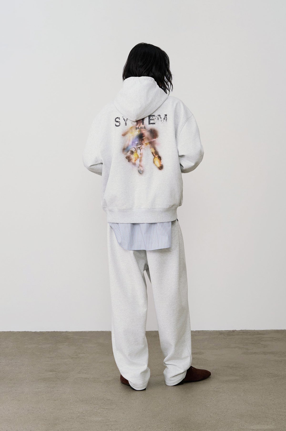 BACK LOGO HOODIE SWEATSHIRT