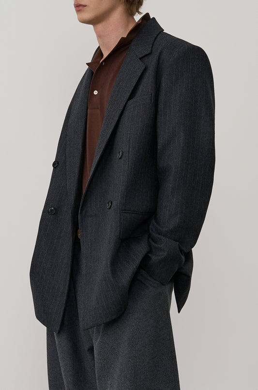 DOUBLE-BREASTED JACKET