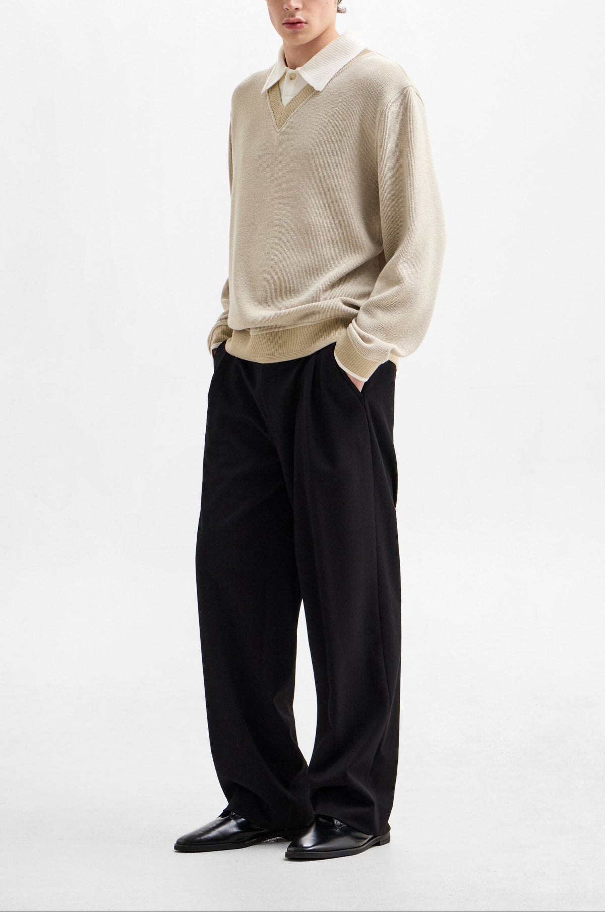 MODERN PLEATED WIDE PANTS