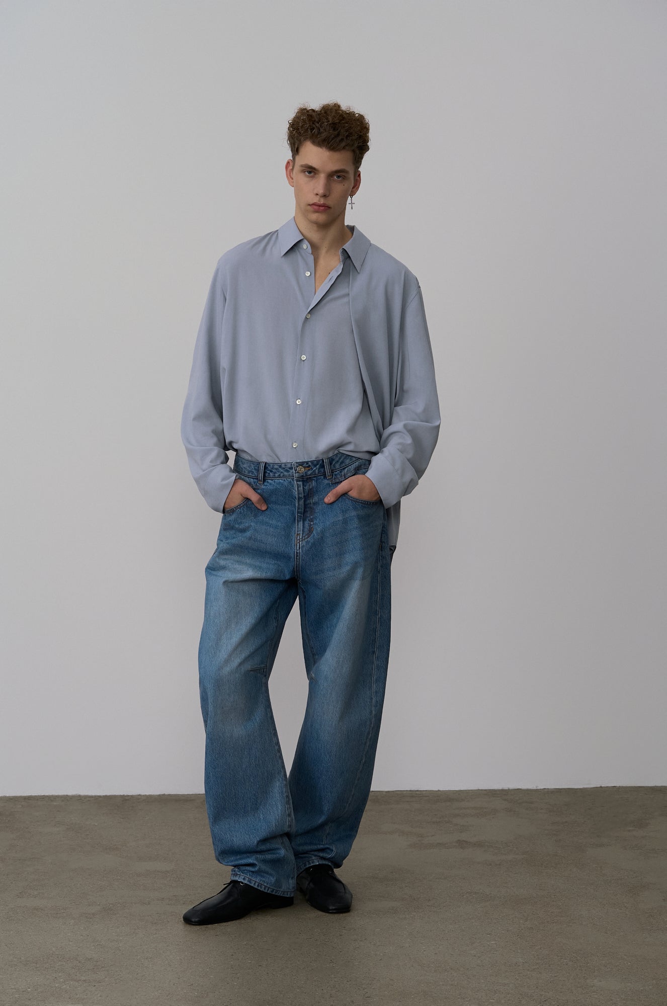 ASYMMETRIC SHIRT