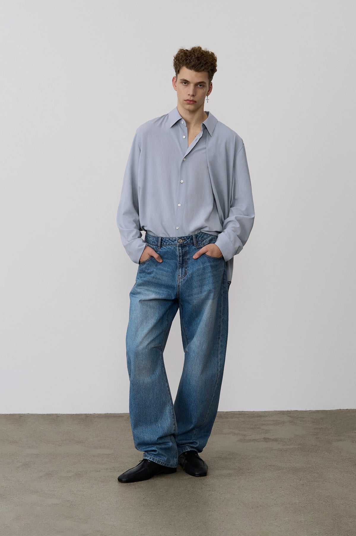 ASYMMETRIC SHIRT