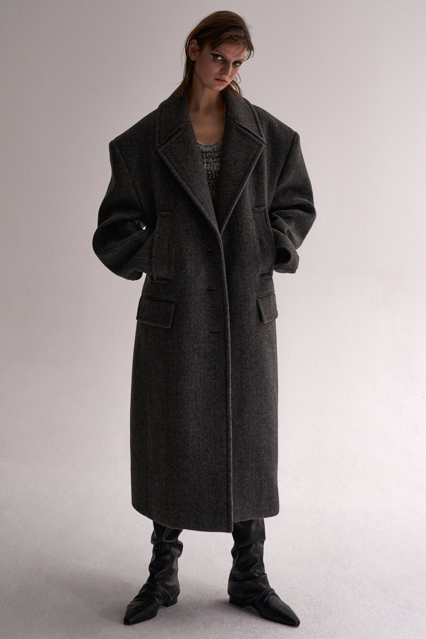 Volumed Fabric Strutured Coat