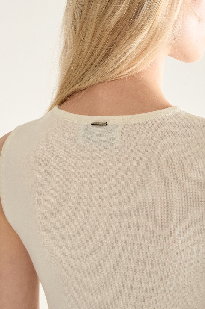 Deep Side Slit Sleeveless Knit Dress
