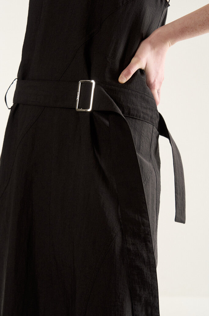 Belted Sleevless Onepiece