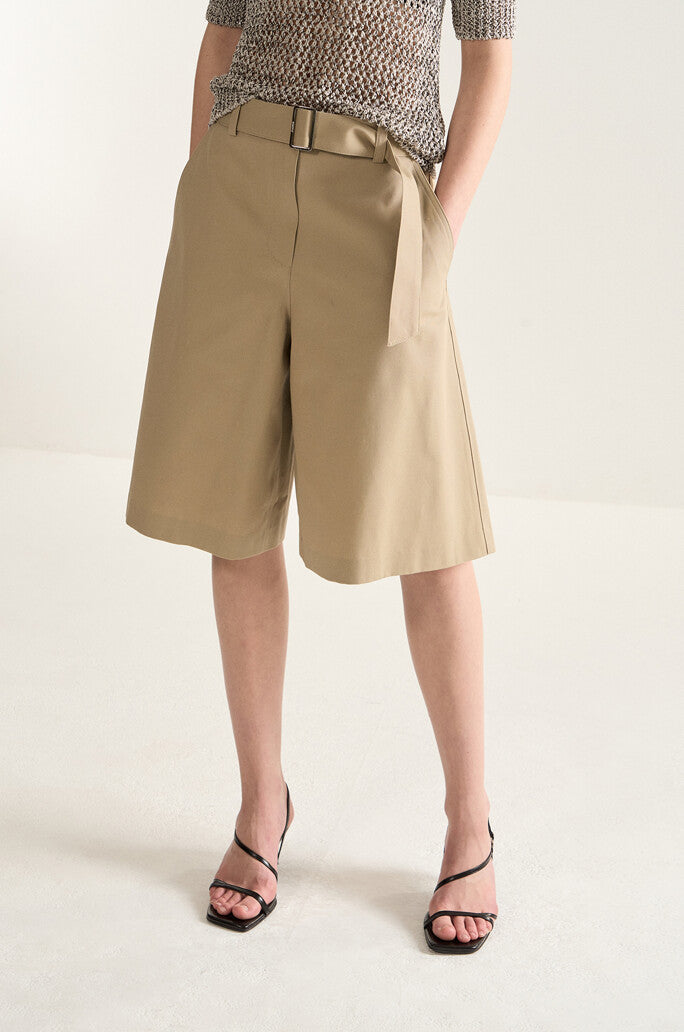 Cotton Bermuda Pants With Belt