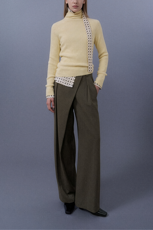 Whole-Garment Knit Top With Vest