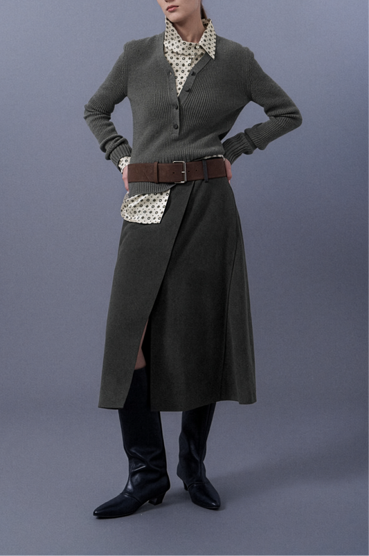 Buttoned V-Neck Knit Top