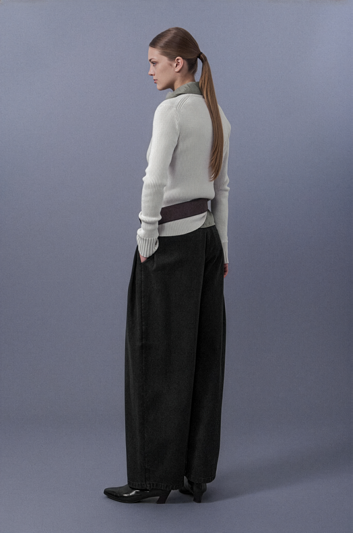 Buttoned V-Neck Knit Top