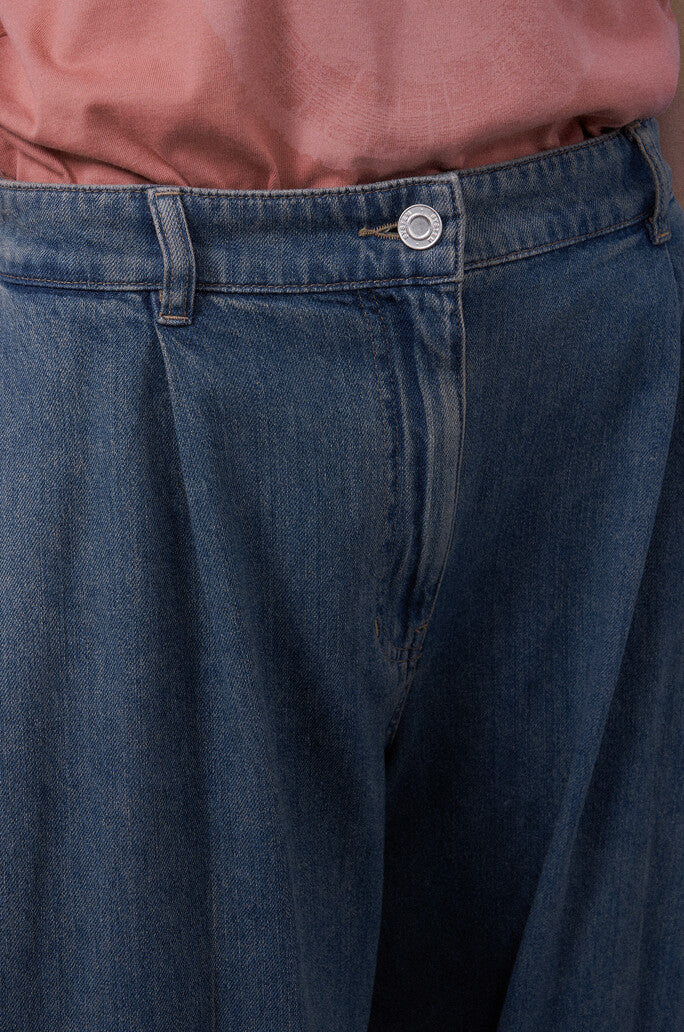 Wide Fit Fluid Denim