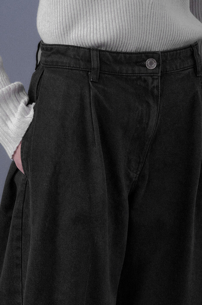 Wide Fit Fluid Denim