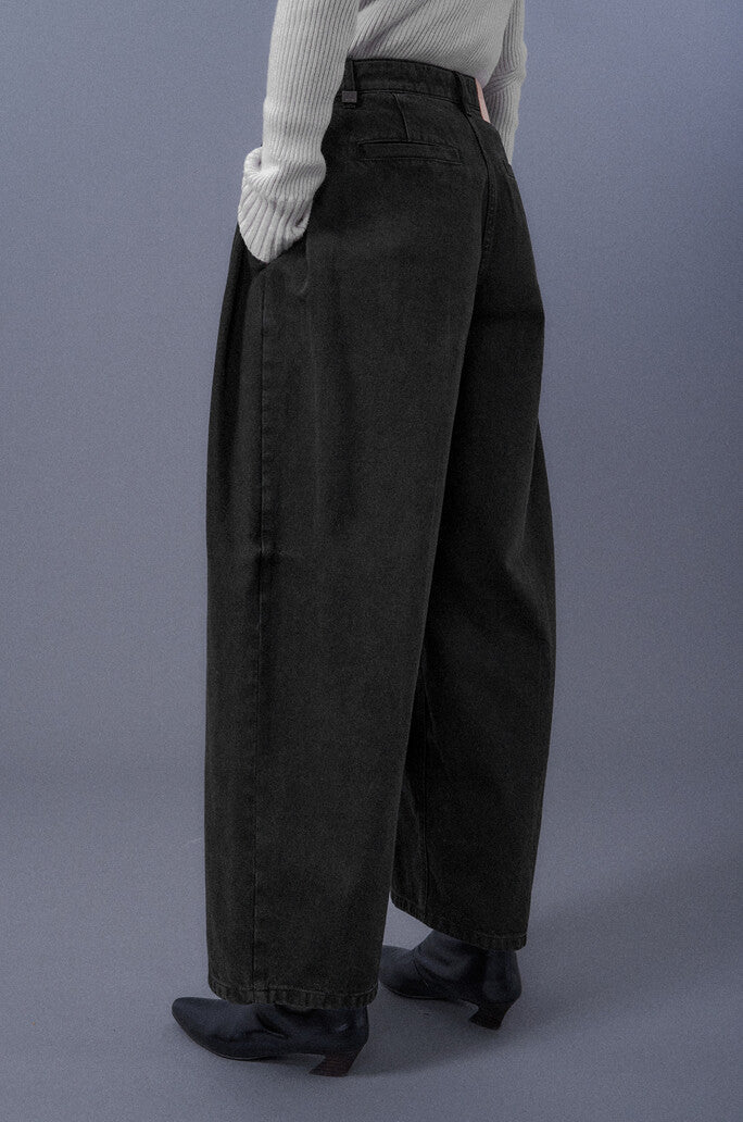 Wide Fit Fluid Denim