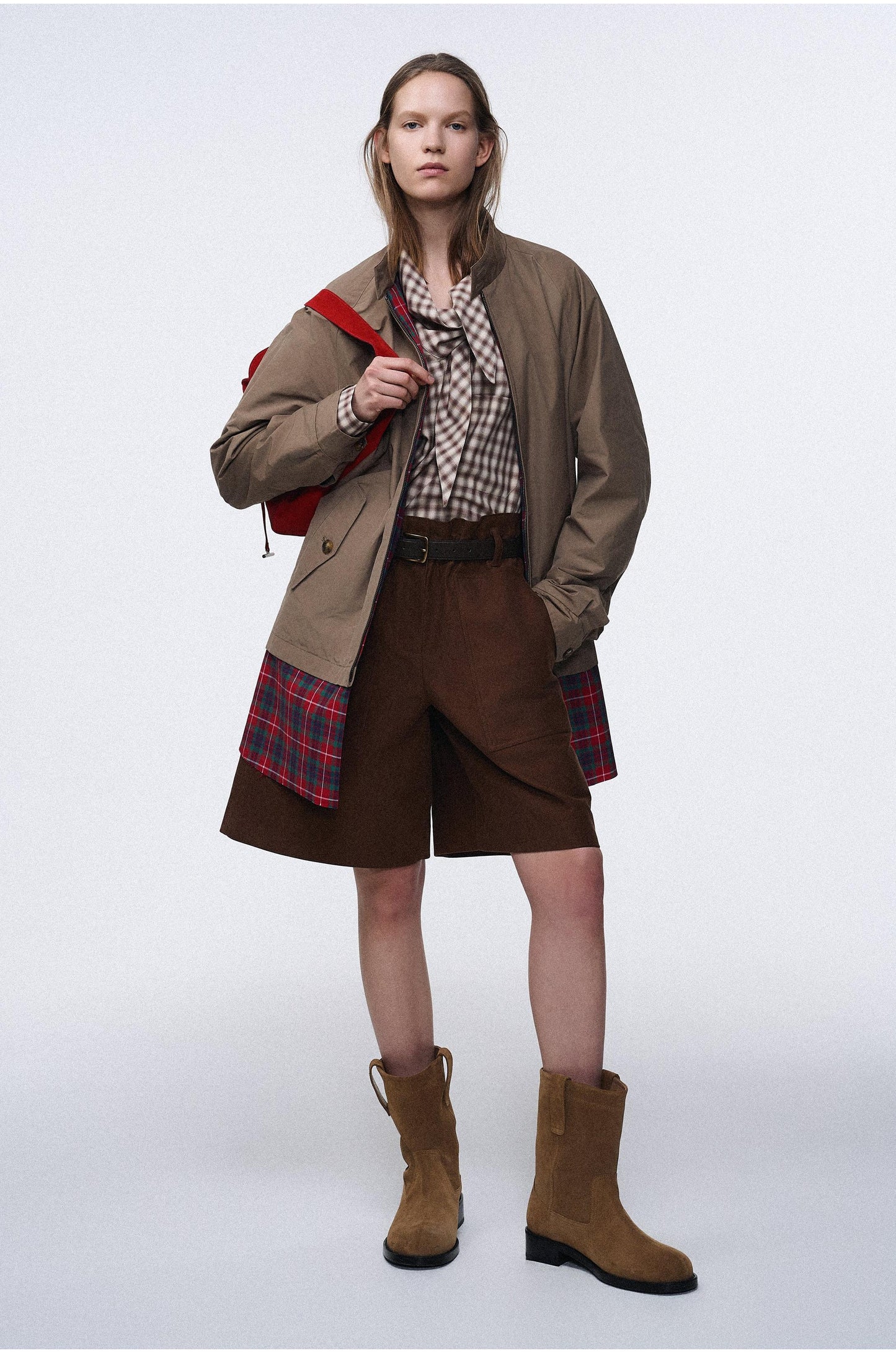 Classic Volumed Shorts With Belt