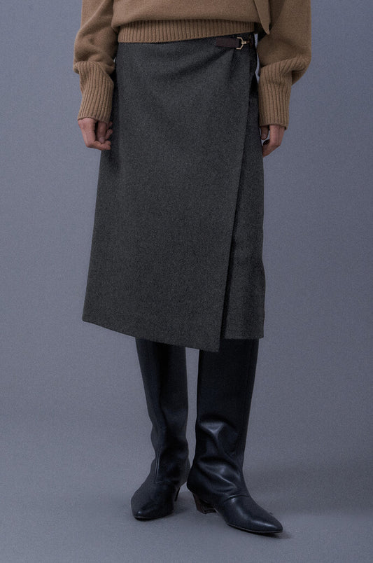 Check Wrap Skirt With Buckle